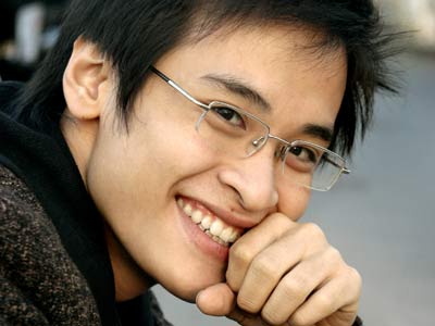 Ca sĩ Hà Anh Tuấn giao lưu với khán giả